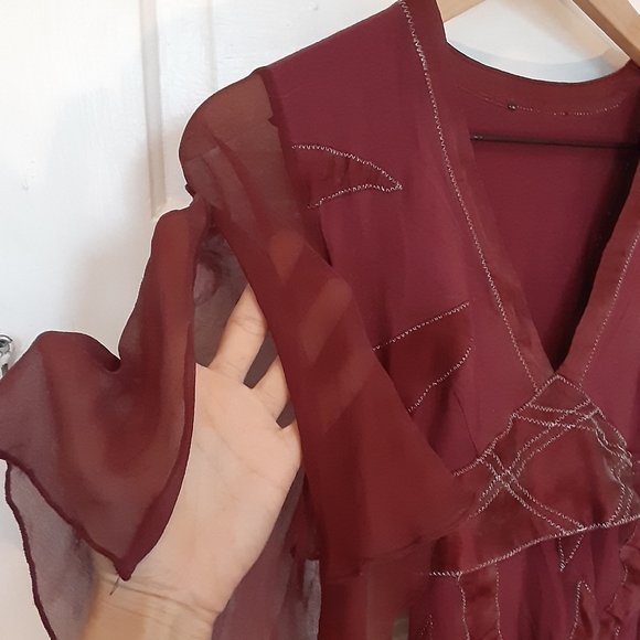 Silk Flutter BeBe Top - Picture 4 of 4